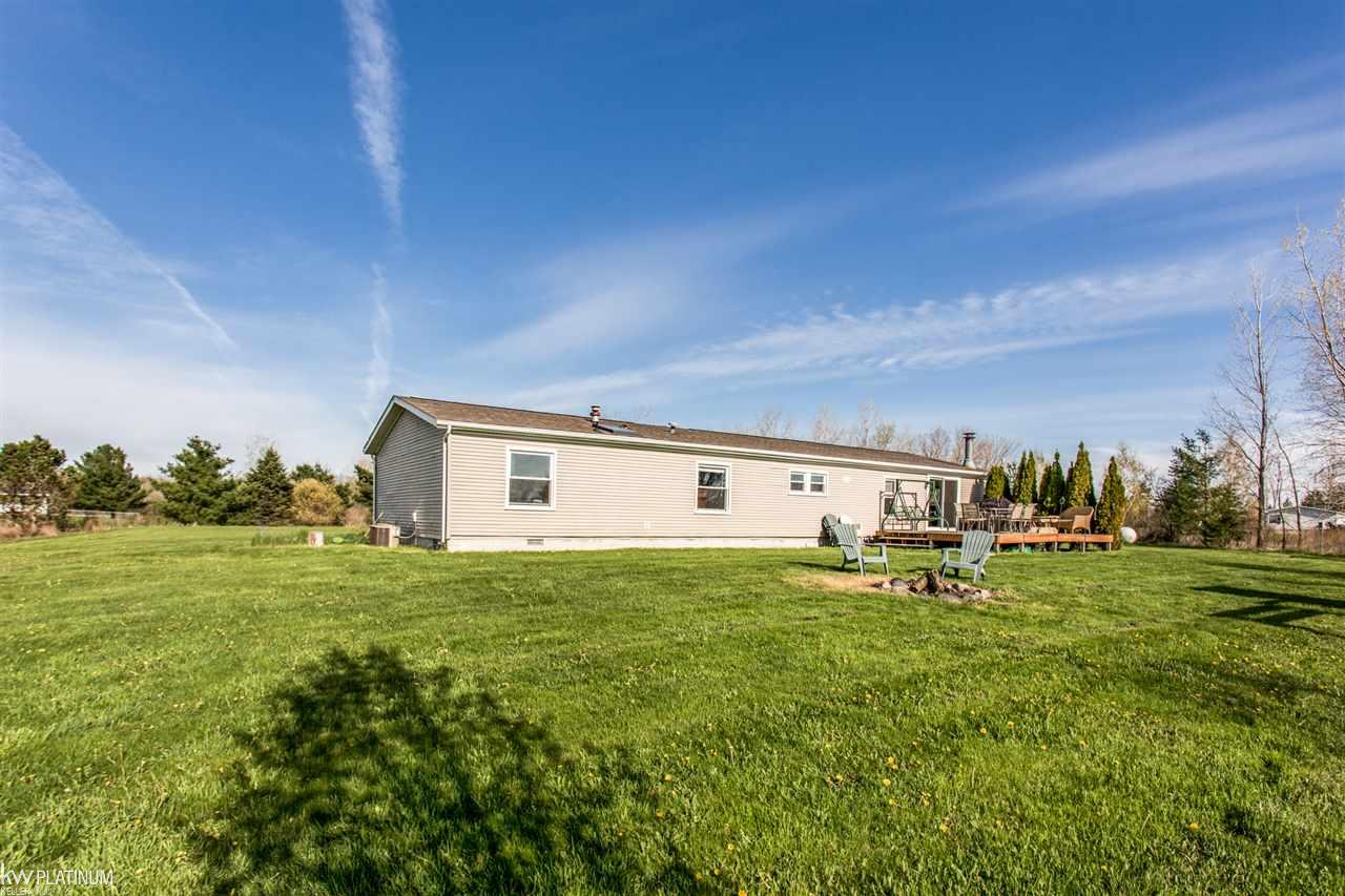 7132 Gibbons Road Jeddo, MI 48032 - Photo 30 of 32 31379848-29.JPG