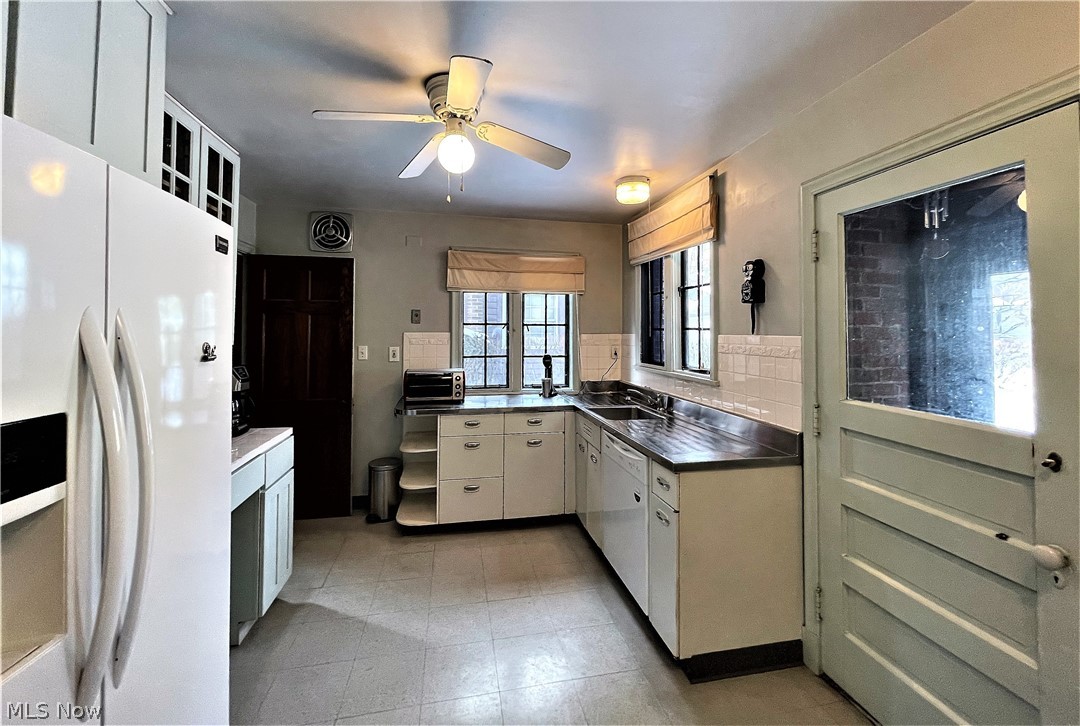 3592 Lytle Road Beachwood, OH 44122 - Photo 9 of 24 Gallery Image 9