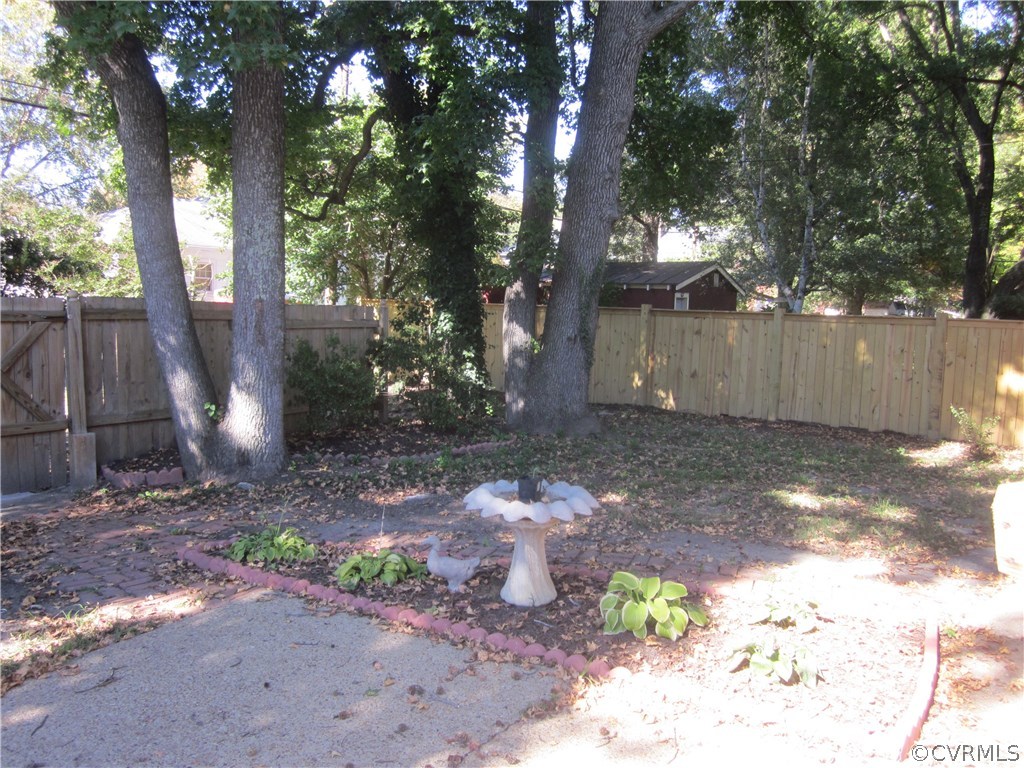 4206 Brook Road Richmond, VA 23227 - Photo 19 of 23