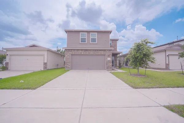 $2,400 | 10622 Cashew Run Lane, Houston, TX 77075