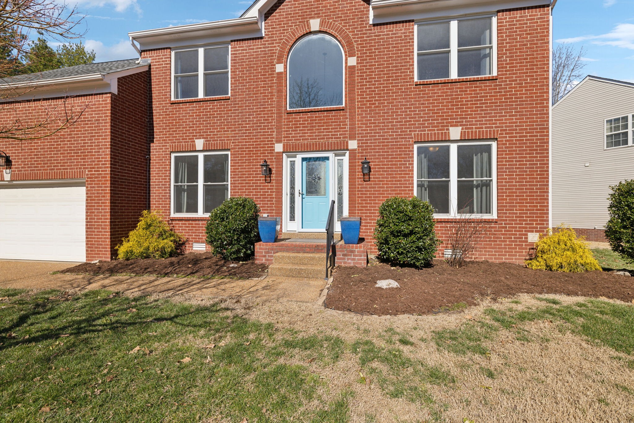 305 Devonshire Drive Franklin, TN 37064 - Photo 3 of 83