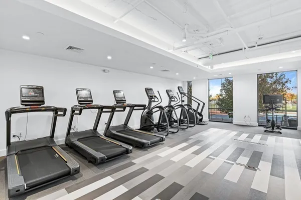 $3,500 | 99 Sumner Street, Unit 306, Boston, MA 02128