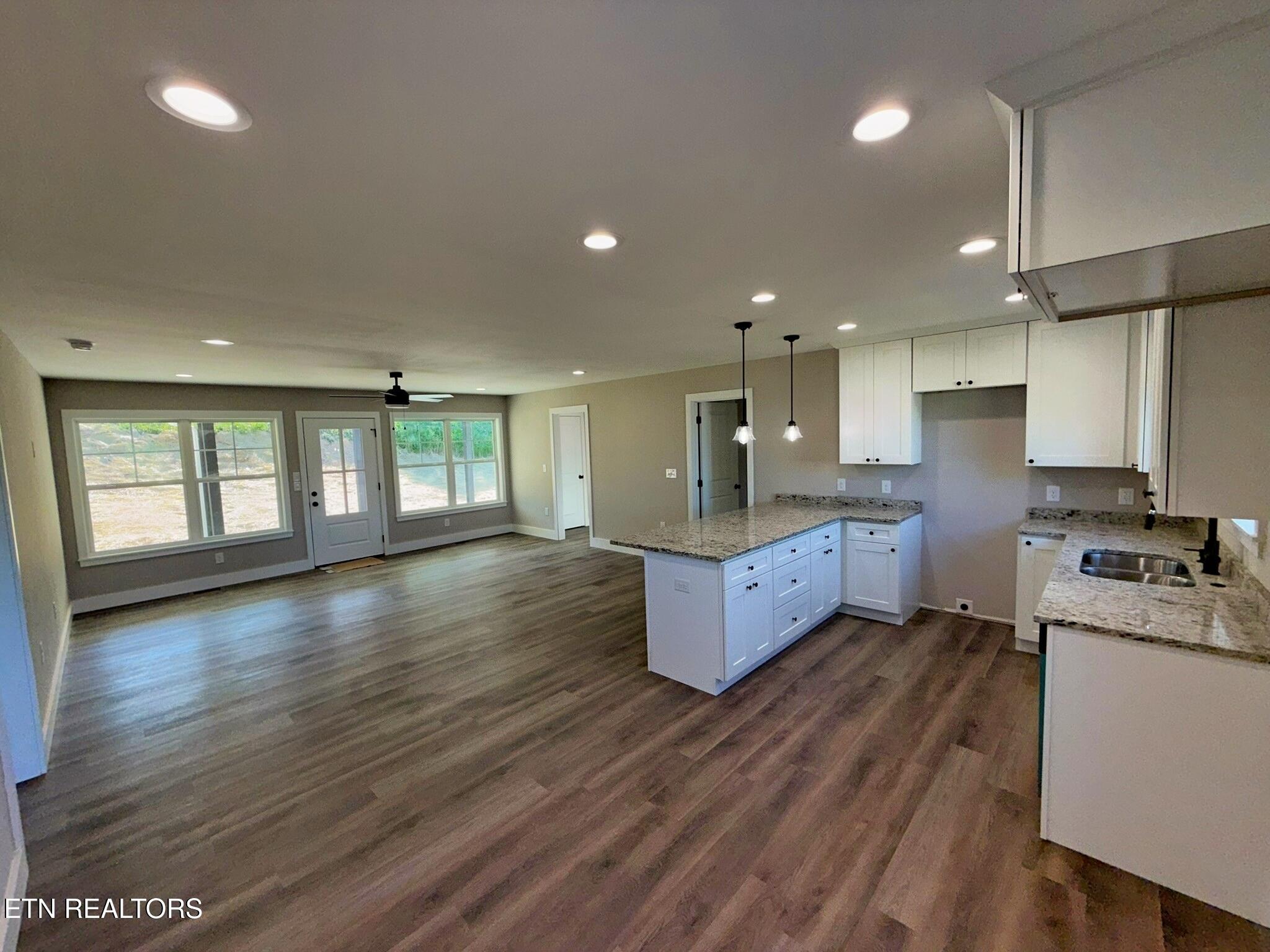 408 Glade Springs Road La Follette, TN 37766 - Photo 8 of 27 IMG_4998