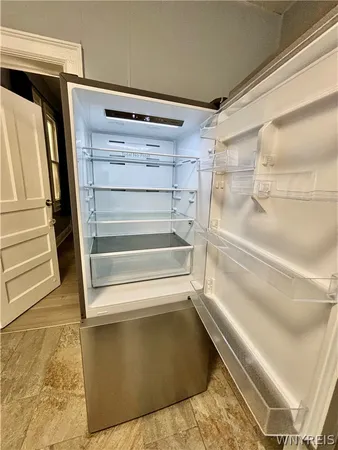 $1,100 | 236 Massachusetts Avenue, Unit 5, Buffalo, NY 14213