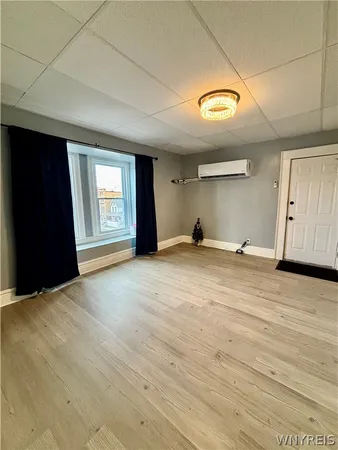 $1,100 | 236 Massachusetts Avenue, Unit 5, Buffalo, NY 14213