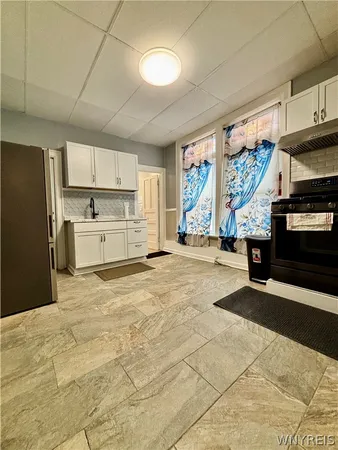 $1,100 | 236 Massachusetts Avenue, Unit 5, Buffalo, NY 14213