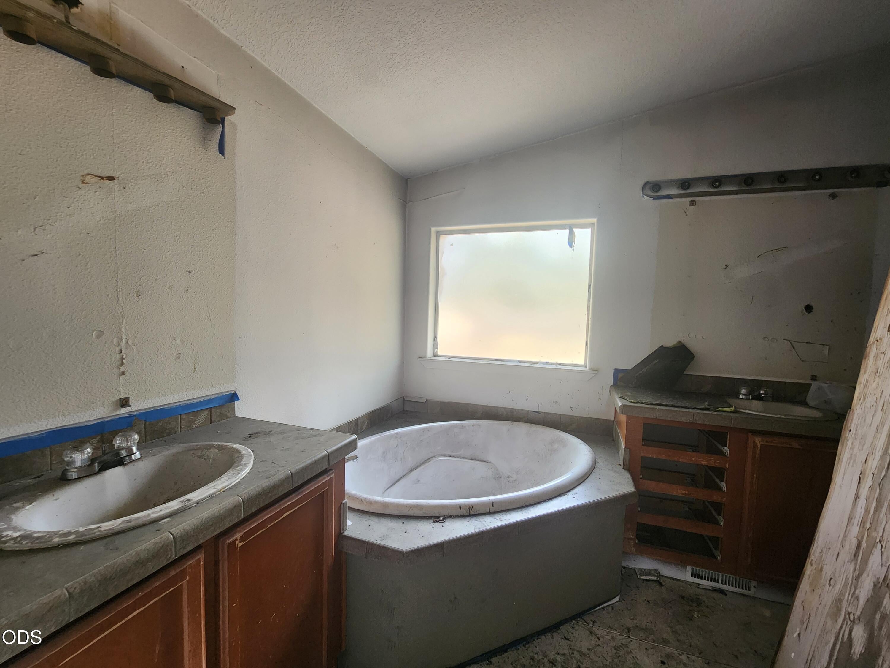 14315 Sprague River Road Chiloquin, OR 97624 - Photo 11 of 16 Gallery Image 11