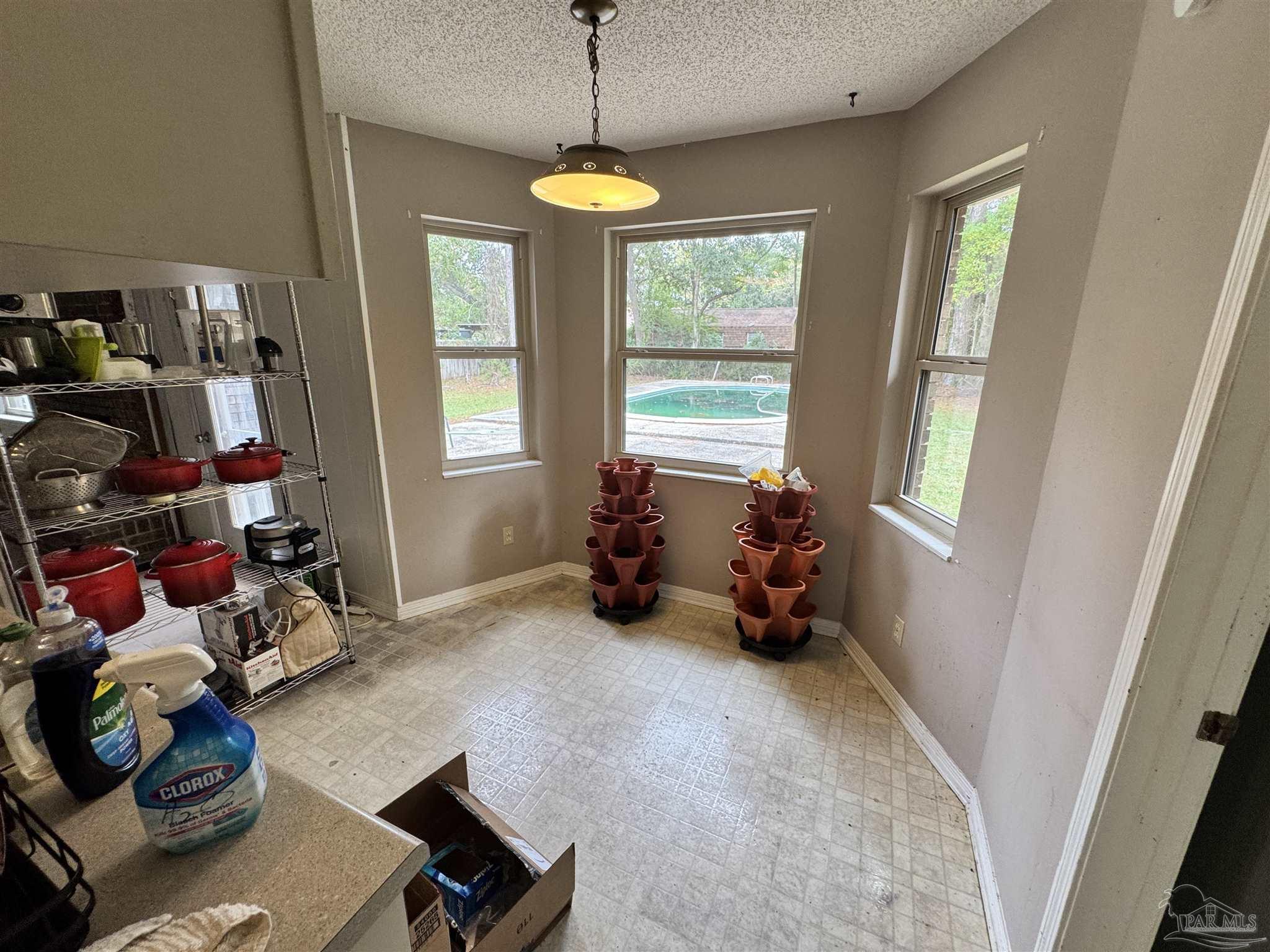 7210 Belgium Road Pensacola, FL 32526 - Photo 6 of 37