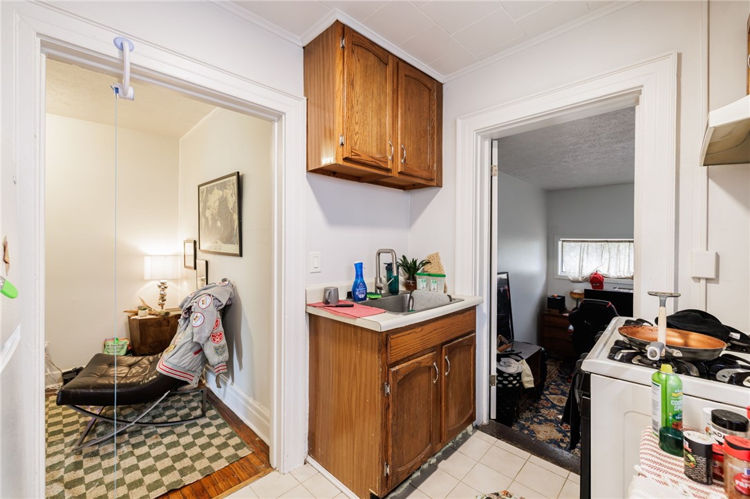 420 Oxford Street, Unit 3 Rochester, NY 14607 - Photo 10 of 19