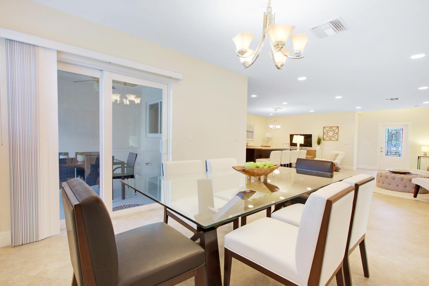 1386 West Camino Real Boca Raton, FL 33486 - Photo 7 of 20 Dining Room