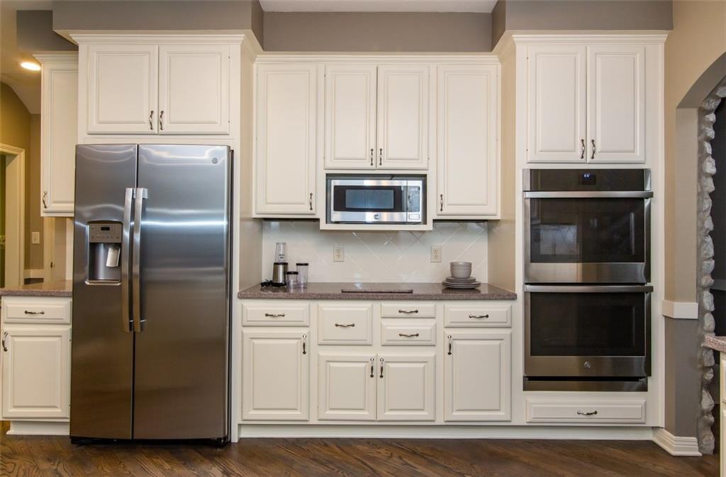 6126 Johnson Road Indianapolis, IN 46220 - Photo 14 of 48 Gallery Image 14