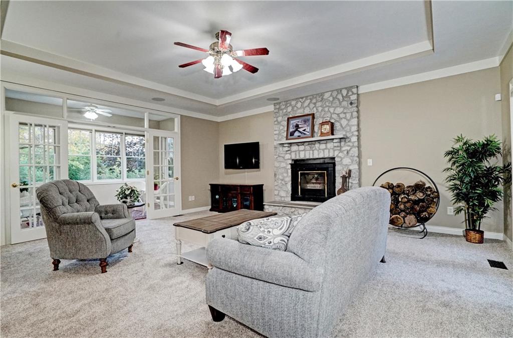 6126 Johnson Road Indianapolis, IN 46220 - Photo 3 of 48 Gallery Image 3