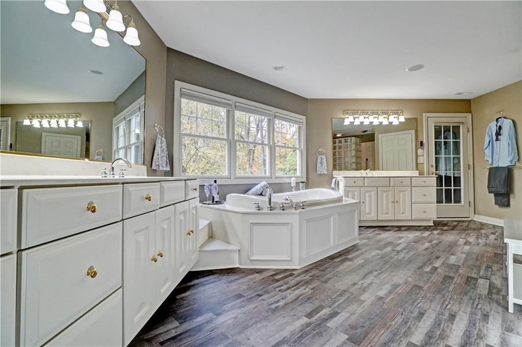 6126 Johnson Road Indianapolis, IN 46220 - Photo 27 of 48 Gallery Image 27