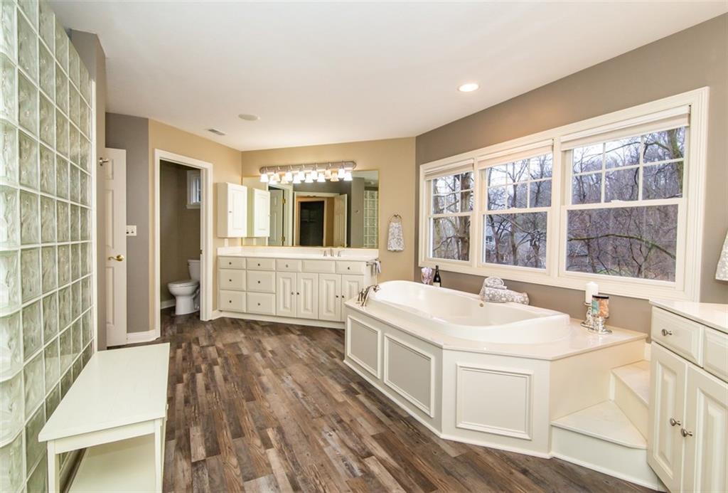 6126 Johnson Road Indianapolis, IN 46220 - Photo 28 of 48 Gallery Image 28