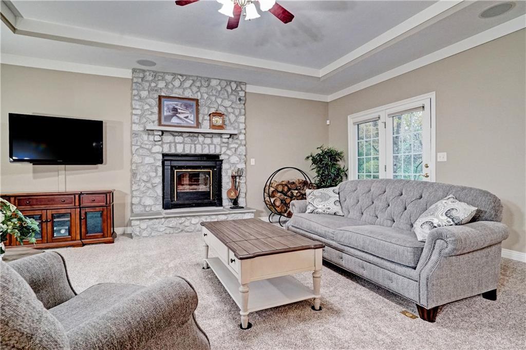 6126 Johnson Road Indianapolis, IN 46220 - Photo 4 of 48 Gallery Image 4