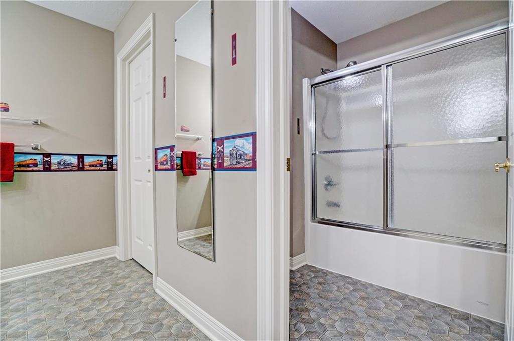6126 Johnson Road Indianapolis, IN 46220 - Photo 36 of 48 Gallery Image 36