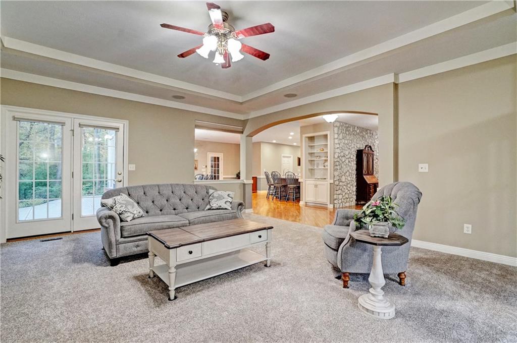 6126 Johnson Road Indianapolis, IN 46220 - Photo 5 of 48 Gallery Image 5