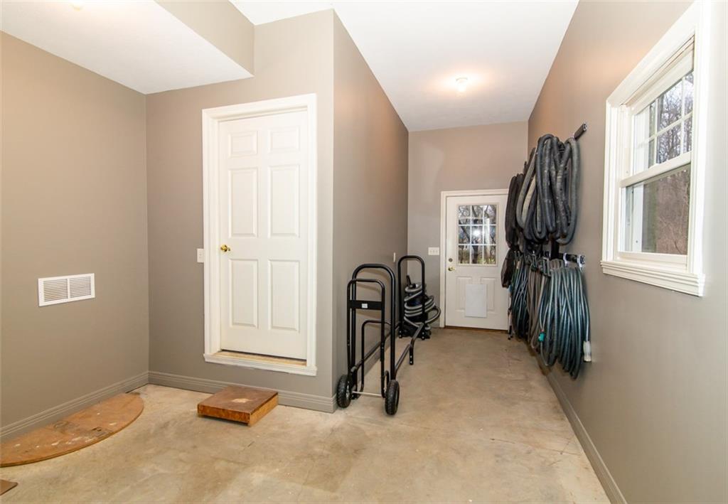 6126 Johnson Road Indianapolis, IN 46220 - Photo 43 of 48 Gallery Image 43