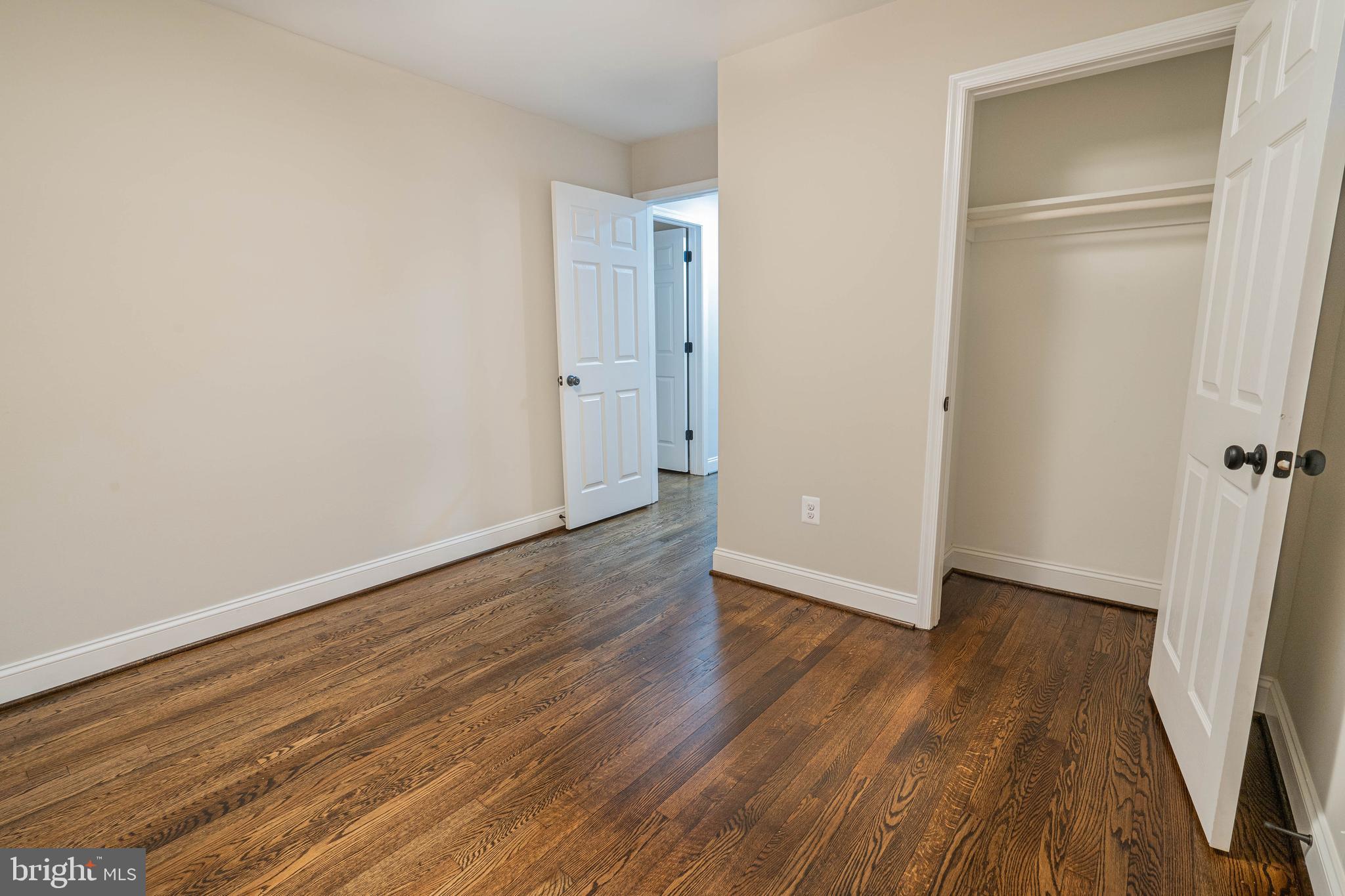 5103 Falls Rd Terrace Baltimore, MD 21210 - Photo 20 of 31 Bedroom 2
