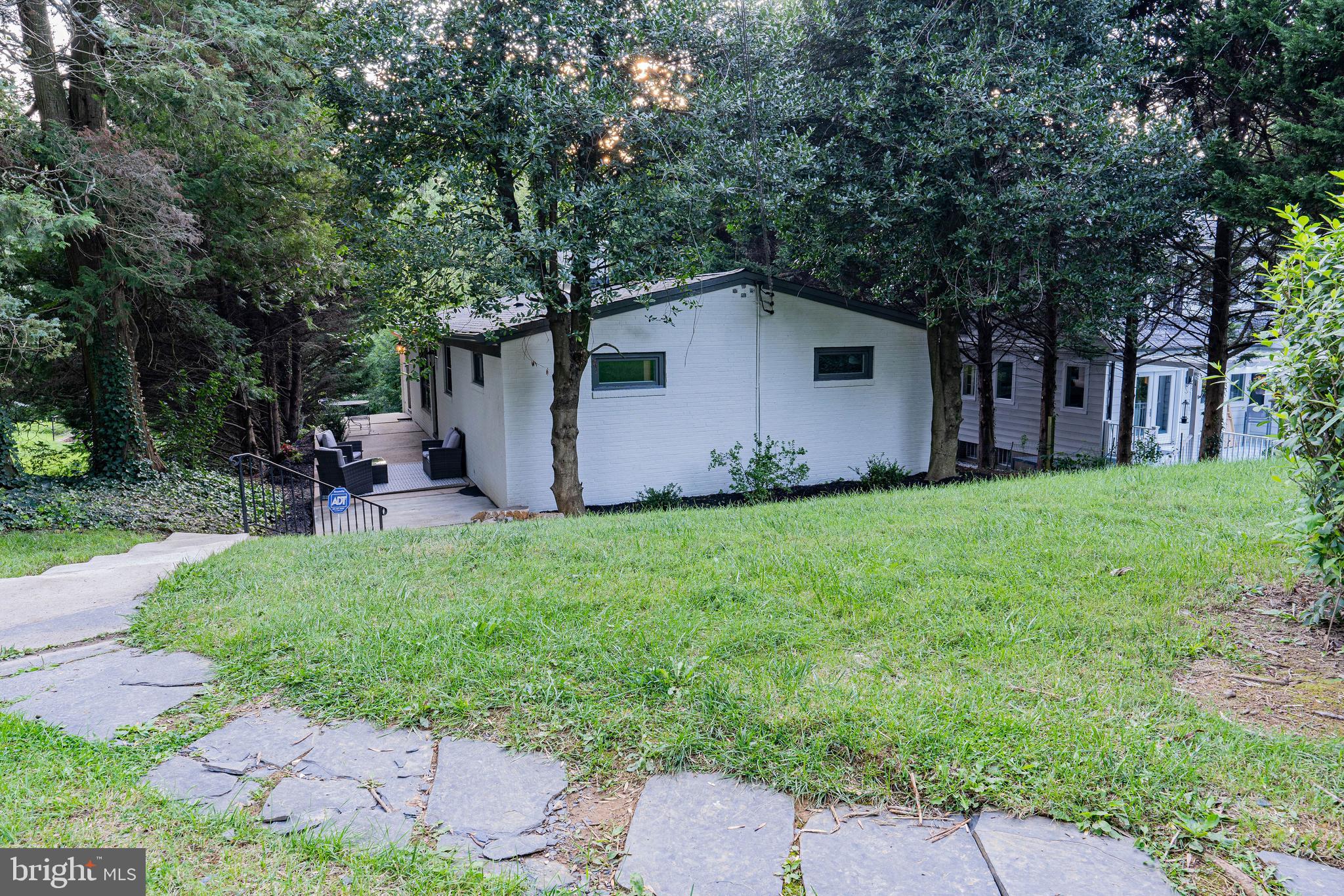 5103 Falls Rd Terrace Baltimore, MD 21210 - Photo 30 of 31 Exterior Rear near parking pad
