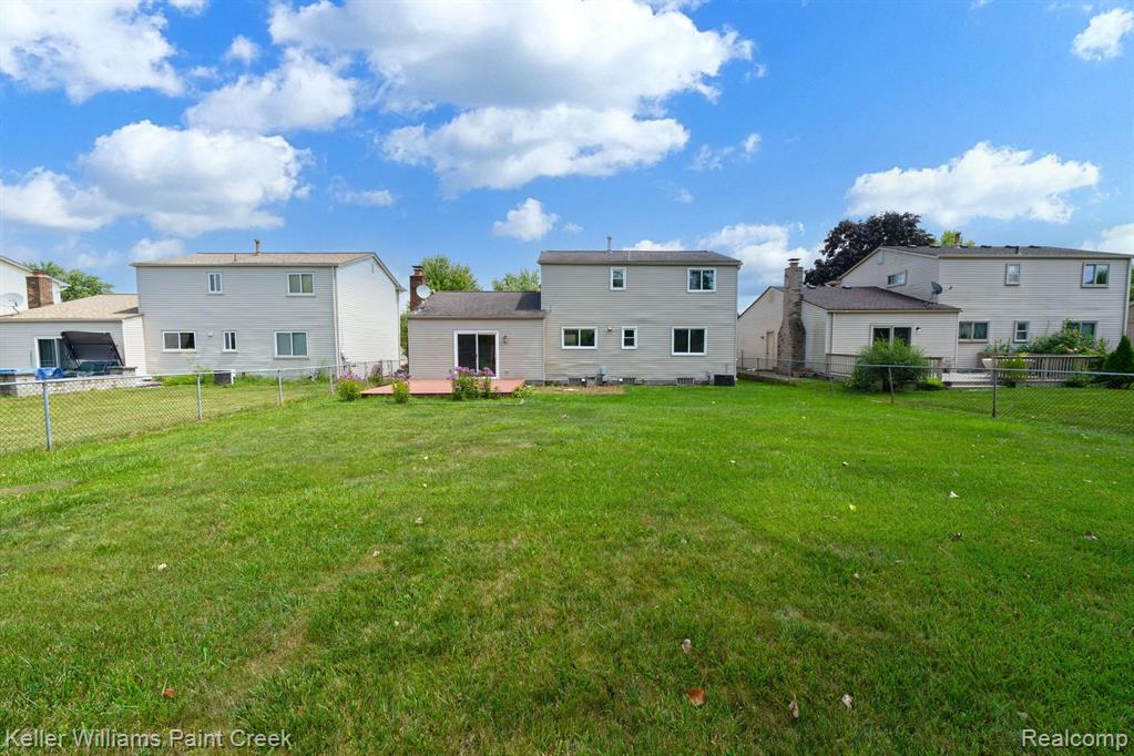 1427 Walnut Ridge Circle Canton, MI 48187 - Photo 30 of 36 Gallery Image 30