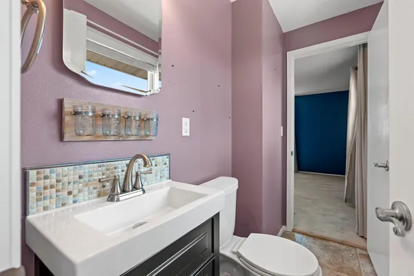 $250,000 | 1146 Redwood Lane, Menasha, WI 54952