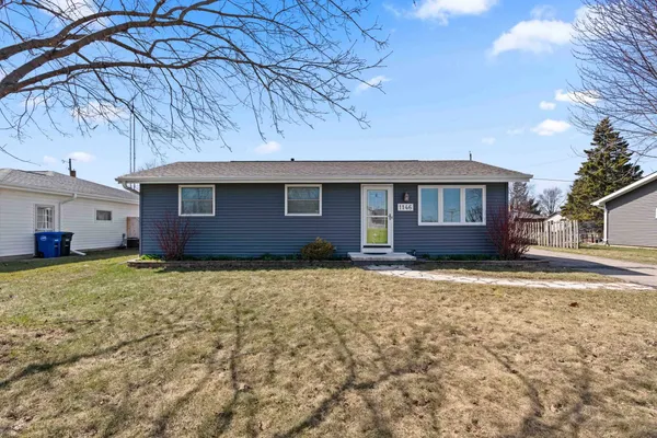 $250,000 | 1146 Redwood Lane, Menasha, WI 54952