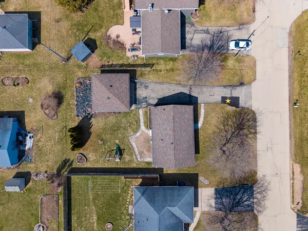 $250,000 | 1146 Redwood Lane, Menasha, WI 54952