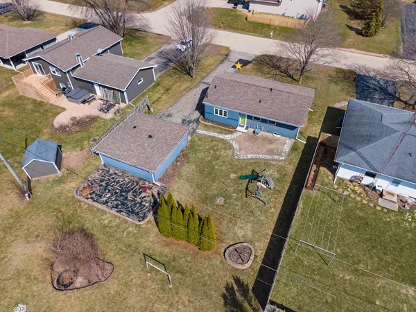 $250,000 | 1146 Redwood Lane, Menasha, WI 54952