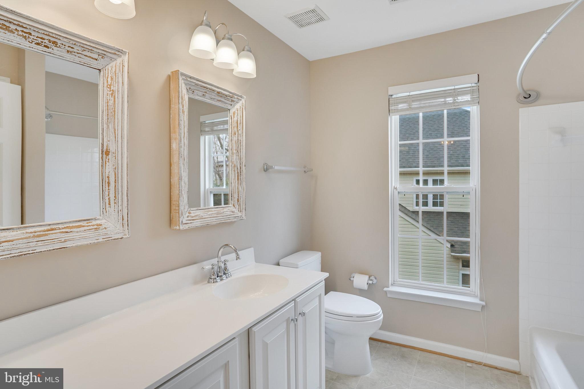 14481 Clubhouse Road Gainesville, VA 20155 - Photo 30 of 49 Full Bath #2 Upstairs
