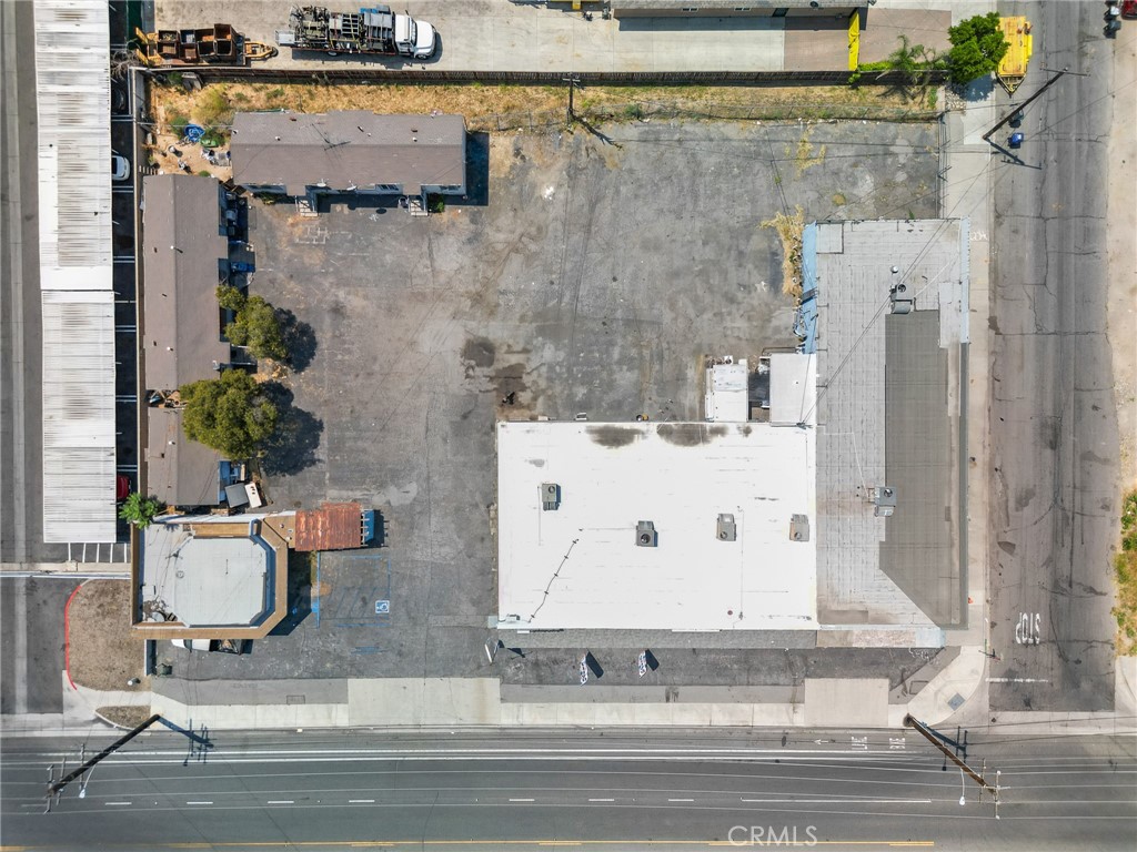 25899 East Baseline Street Highland, CA 92410 - Photo 6 of 12 a view of a bathroom with a sink and a mirror