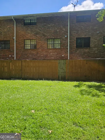 $84,900 | 6354 Shannon Parkway, Unit 11C, Union City, GA 30291