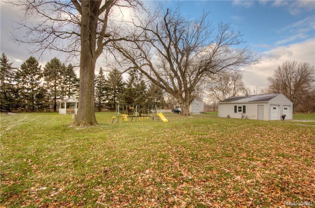2348 Morrish Road Swartz Creek, MI 48473 - Photo 64 of 65 930A7352_3_4.jpg