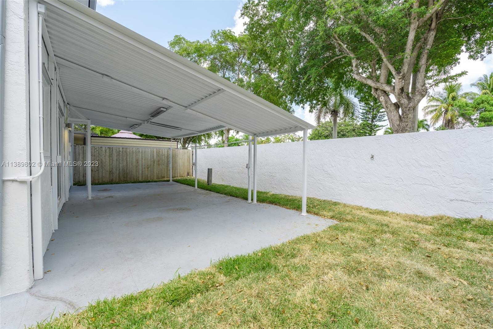 The Hammocks Miami, FL 33196 - Photo 8 of 38 a view of a backyard