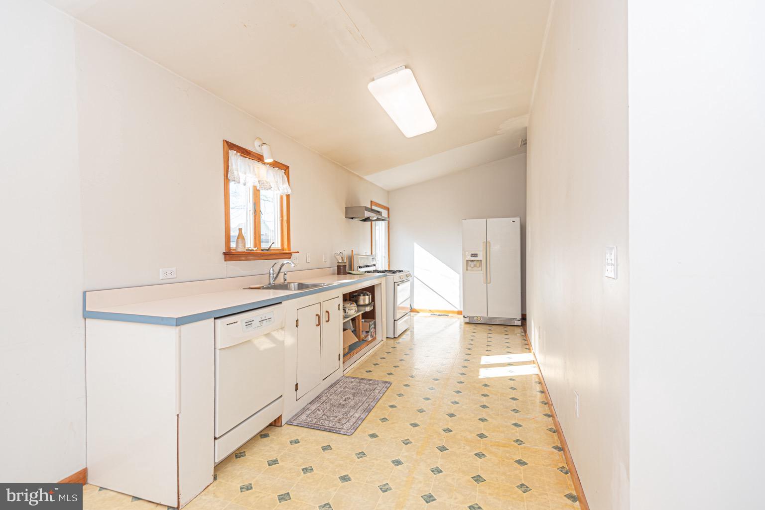 10333 Tudor Road Ocean City, MD 21842 - Photo 12 of 23