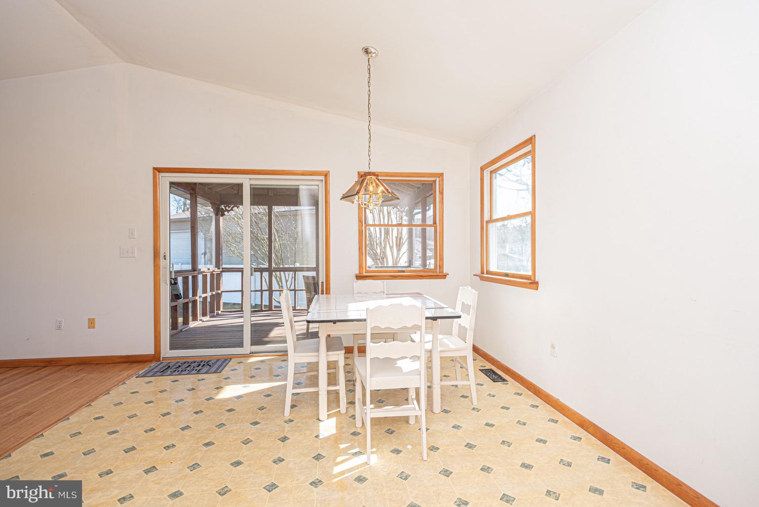 10333 Tudor Road Ocean City, MD 21842 - Photo 8 of 23