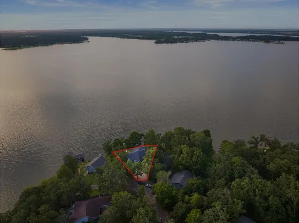 $1,199,000 | 385 County Road 2610, Pittsburg, TX 75686