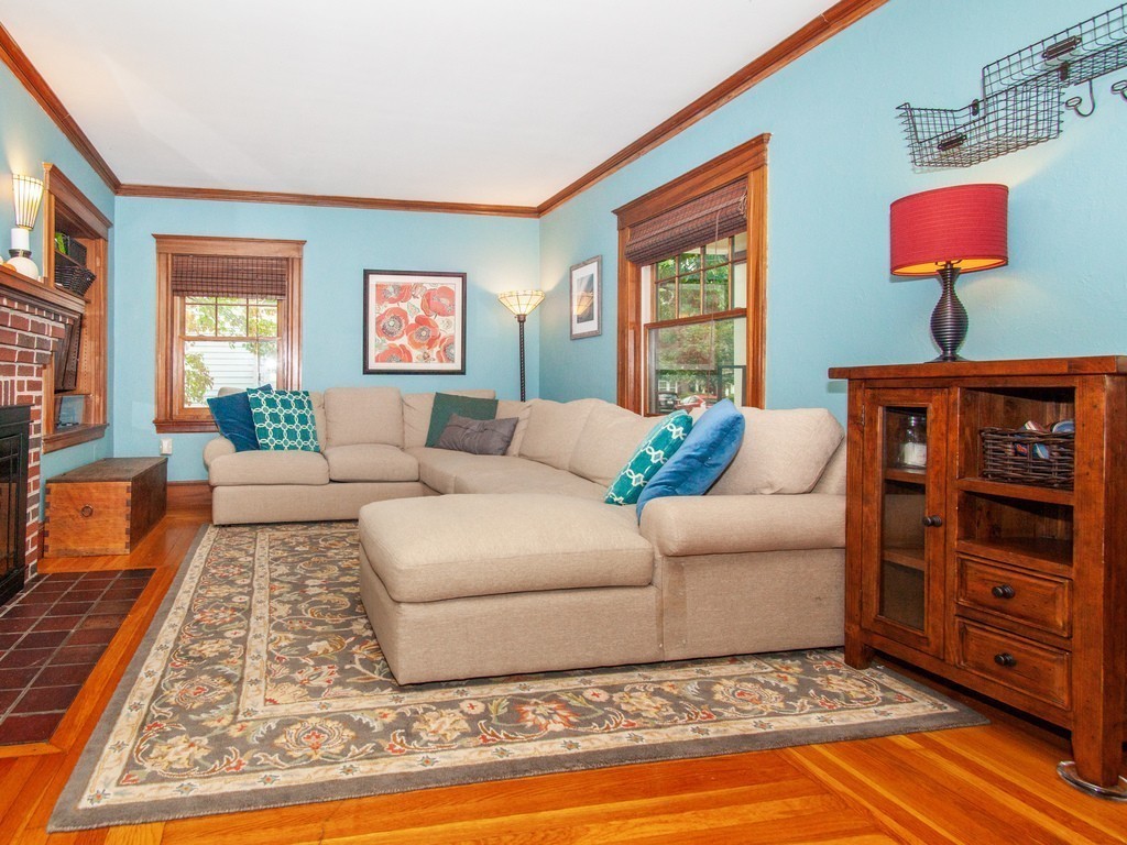 39 Virginia Road Waltham, MA 02453 - Photo 9 of 23
