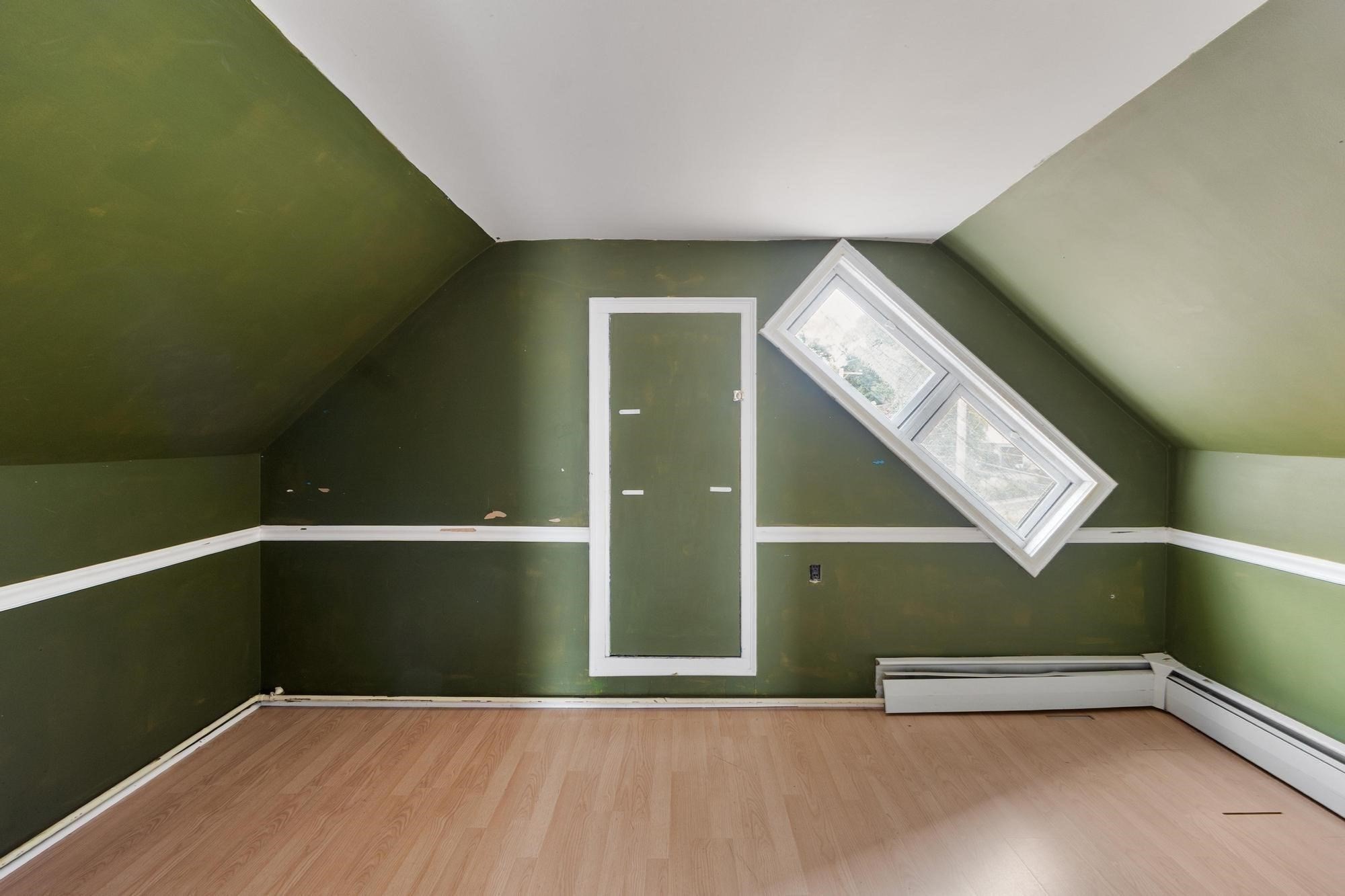 352 Stackpole Street Lowell, MA 01852 - Photo 32 of 40 Gallery Image 32