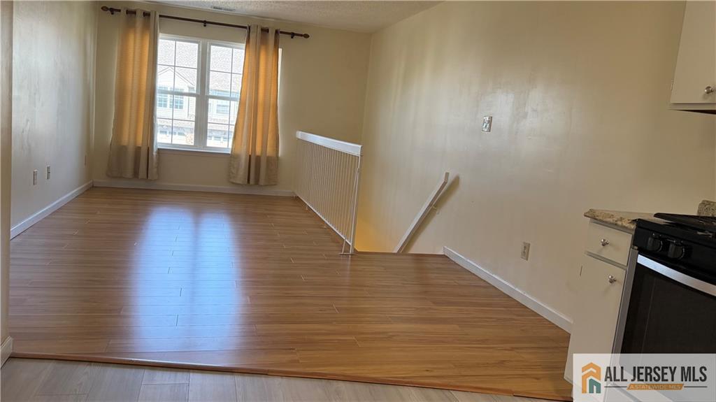 421 Draco Road, Unit 421 Piscataway, NJ 08854 - Photo 2 of 11