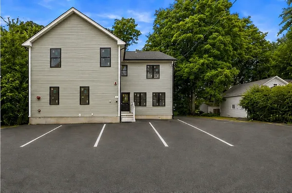 $6,000 | 4 Mayhew Street, Unit ASIDE, Framingham, MA 01702