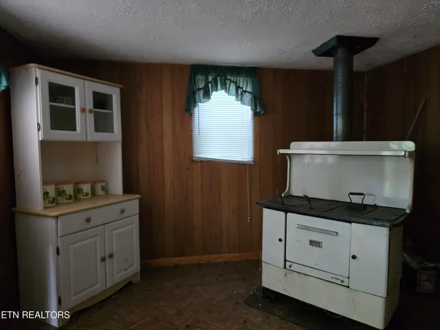 $568,700 | East Pumpkin Valley Road, Eidson, TN 37731