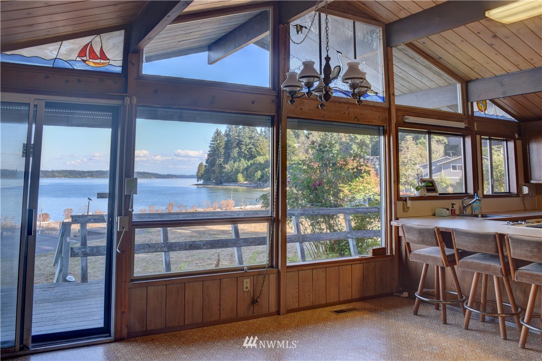 7130 Sandy Point Road Northeast Olympia, WA 98516 - Photo 11 of 32 a view of a room with gym equipment