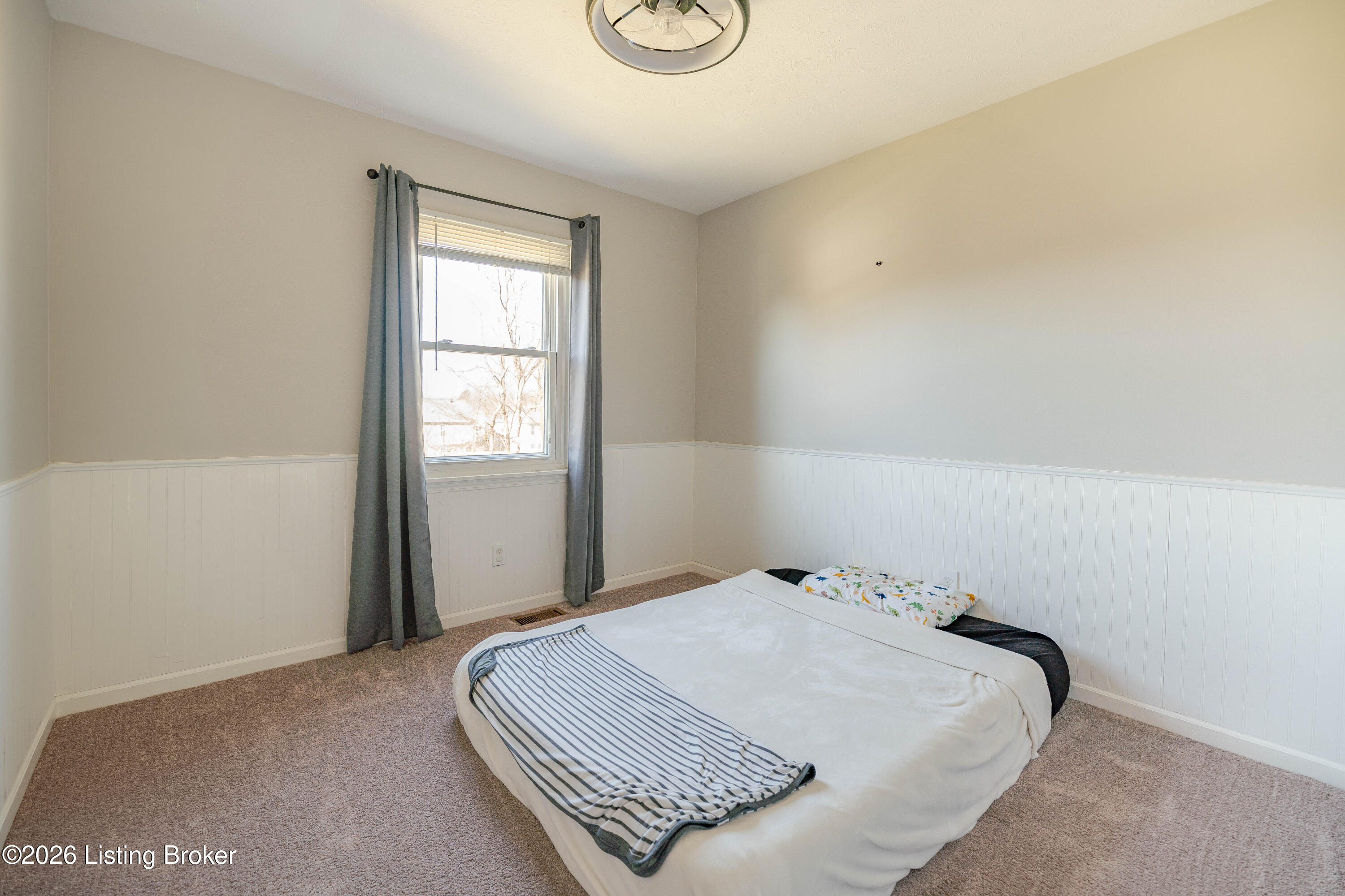 4212 Seagrape Road Louisville, KY 40299 - Photo 12 of 22 DSC04269-HDR