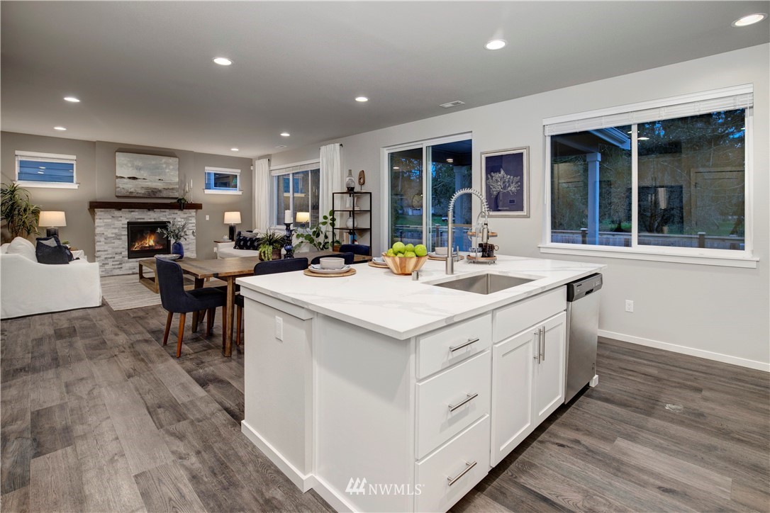 18718 Meridian Place West, Unit CC 04 Bothell, WA 98012 - Photo 15 of 35 Gallery Image 15