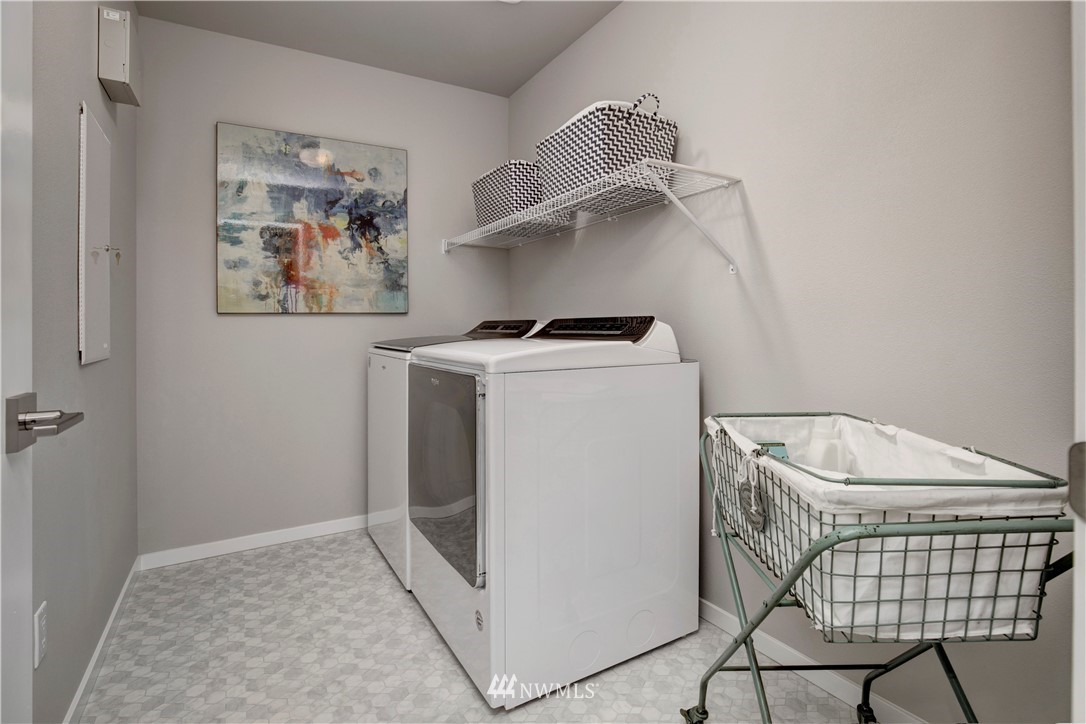 18718 Meridian Place West, Unit CC 04 Bothell, WA 98012 - Photo 25 of 35 Gallery Image 25