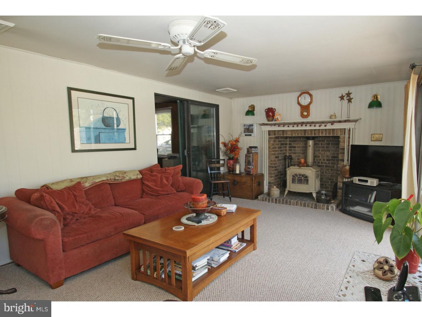 1815 Surrey Road Oreland, PA 19075 - Photo 14 of 25
