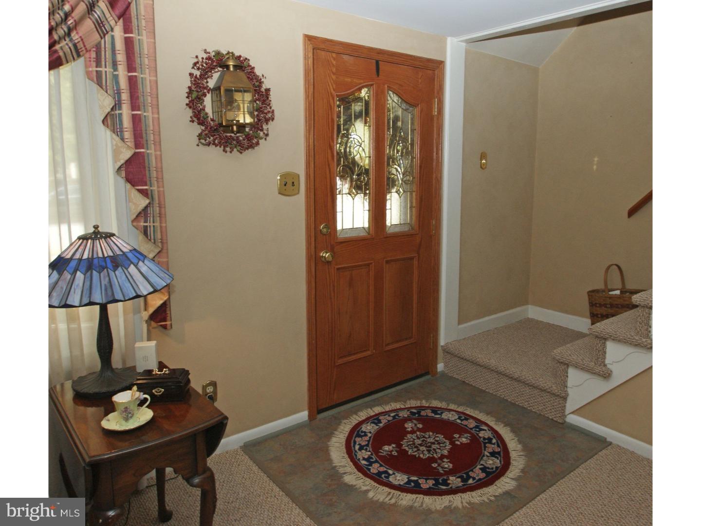 1815 Surrey Road Oreland, PA 19075 - Photo 4 of 25