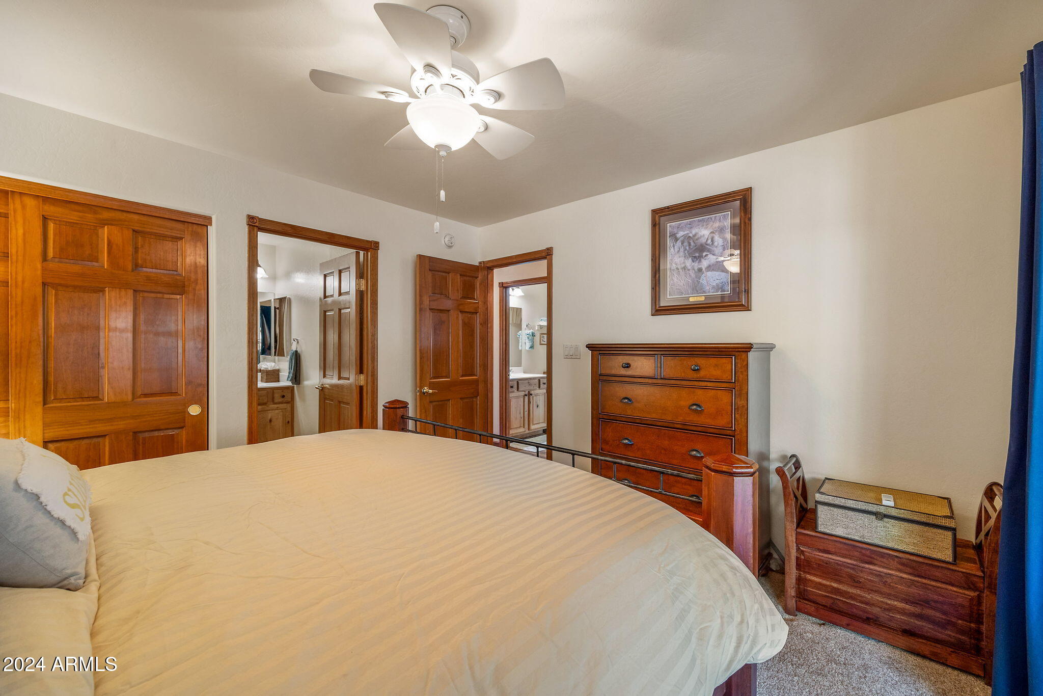 2323 South Buffalo Loop Overgaard, AZ 85933 - Photo 11 of 41 OWNERS BEDROOM