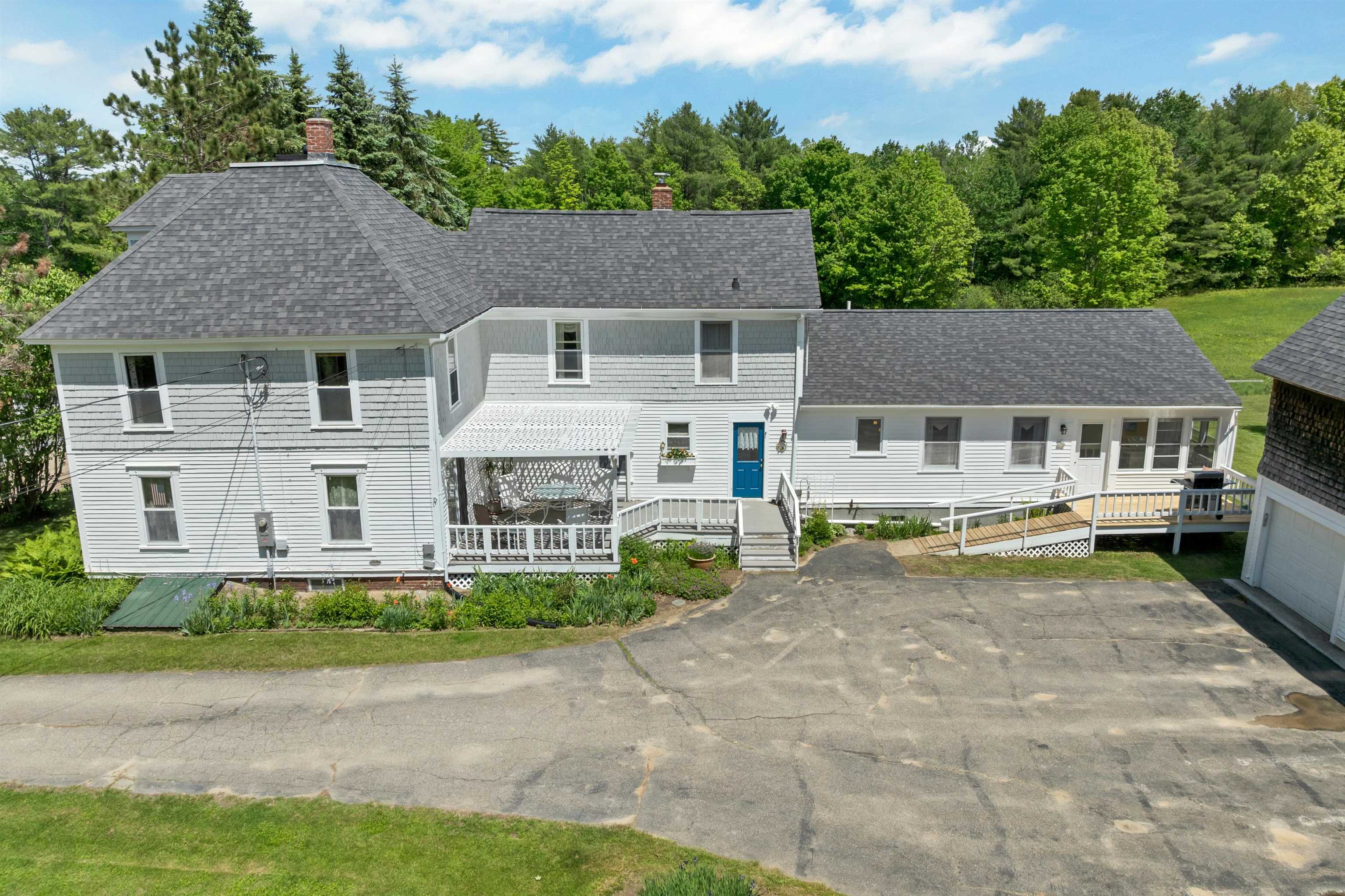 195 Philbrook Road Sanbornton, NH 03269 - Photo 4 of 57